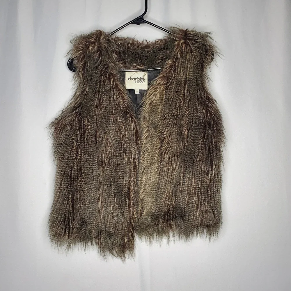 Charlotte Russe Faux Fur Vest Small Brown Black Hook Eye V-Neck Forest Fairy